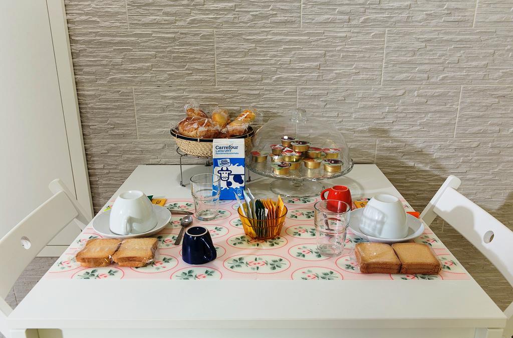 Casa Vacanze Angelica Salerno Zewnętrze zdjęcie